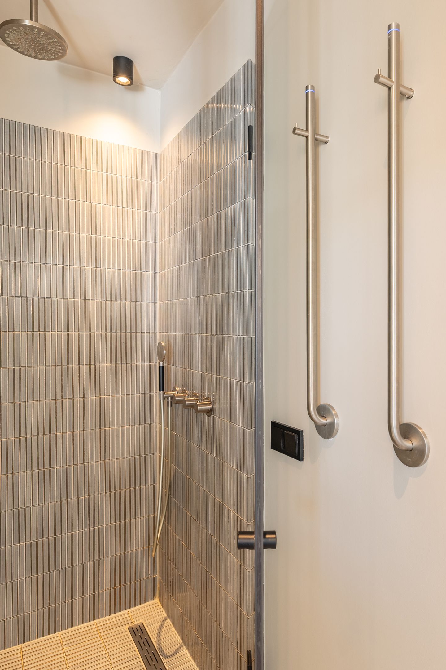 Foto 19 van Van Kinsbergenstraat 53-2