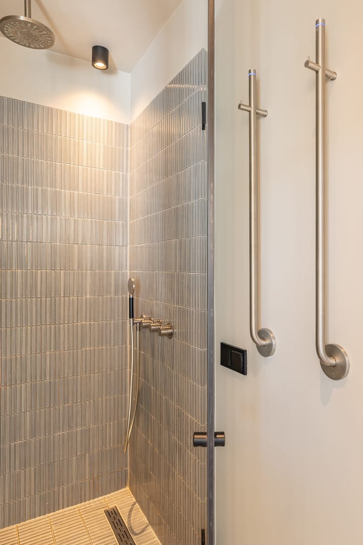 Photo 19 of Van Kinsbergenstraat 53-2