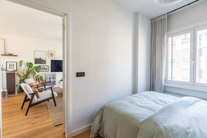 Photo 20 of Van Kinsbergenstraat 53-2