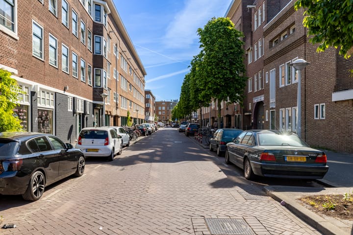 Photo 24 of Van Kinsbergenstraat 53-2