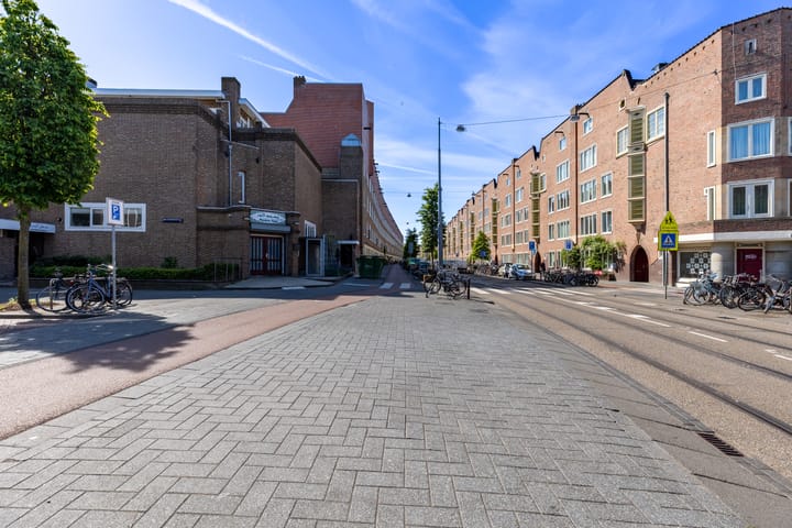 Photo 26 of Van Kinsbergenstraat 53-2