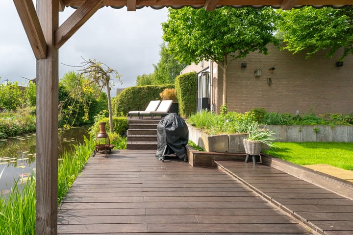 Foto 63 van Esdoornlaan 12