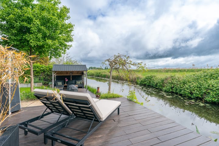 Foto 66 van Esdoornlaan 12