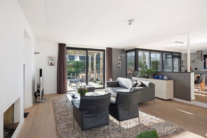 Foto 5 van Burg. Crommelinlaan 37