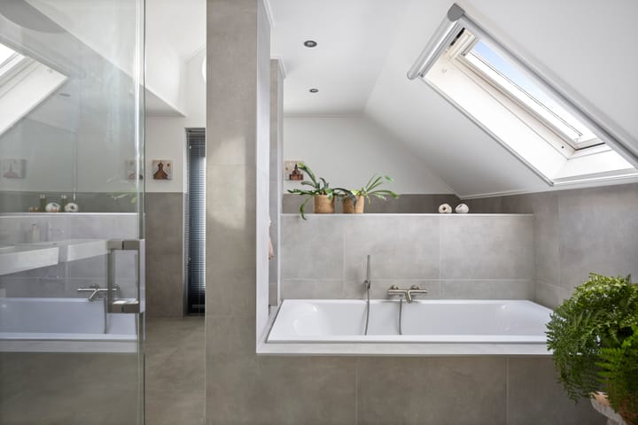 Foto 27 van Burg. Crommelinlaan 37