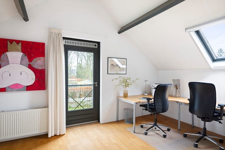 Foto 34 van Burg. Crommelinlaan 37