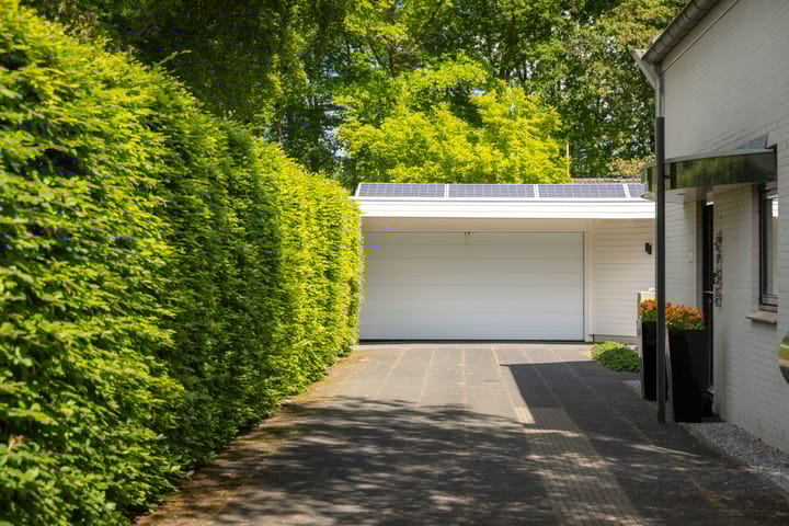 Foto 57 van Burg. Crommelinlaan 37