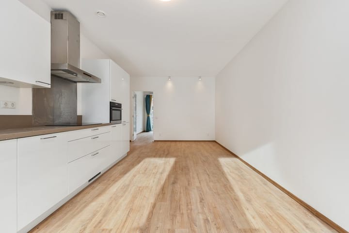 Foto 6 van Carel Willinkgracht 111