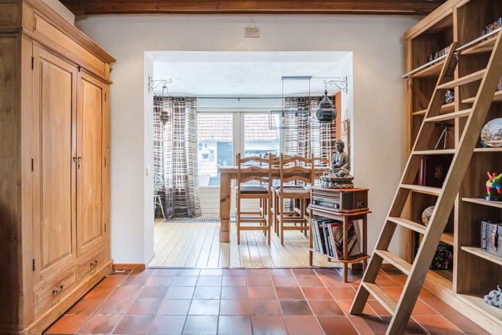 Photo 11 of Spoorstraat 27