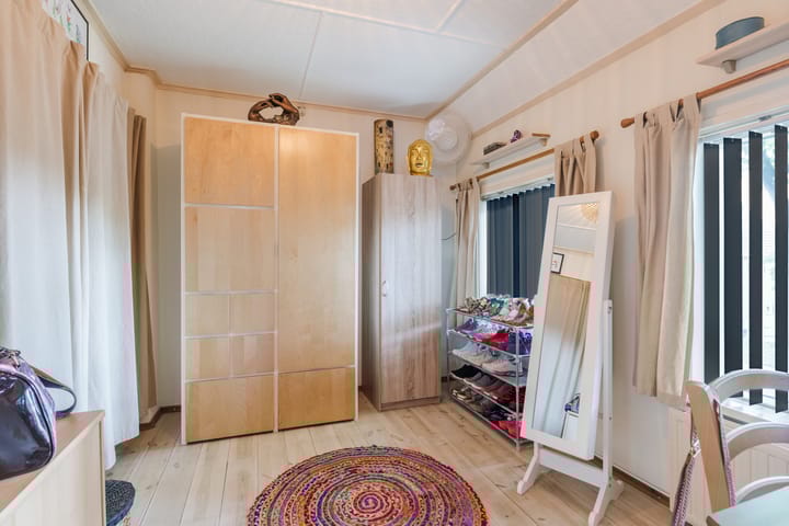 Photo 20 of Spoorstraat 27