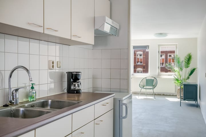 Photo 14 of Eerste Van Swindenstraat 219