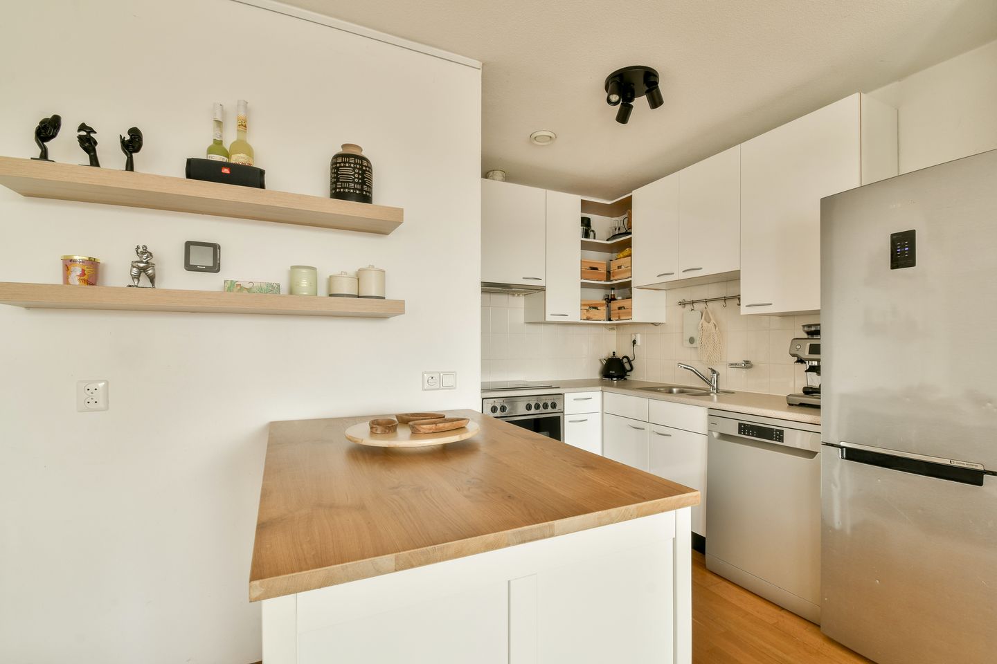 Foto 10 van Johan Jongkindstraat 238