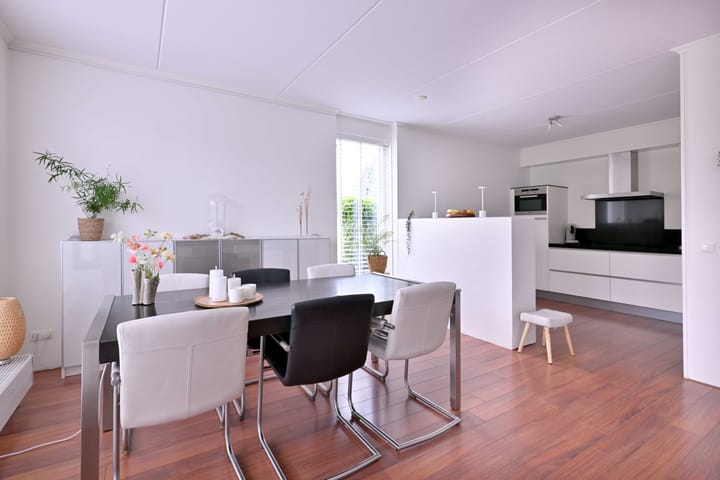 Foto 16 van M.C. Escherweg 47