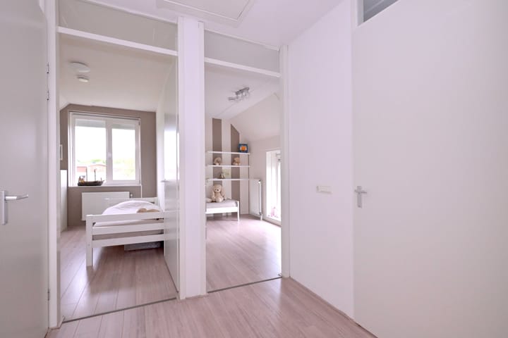 Foto 34 van M.C. Escherweg 47