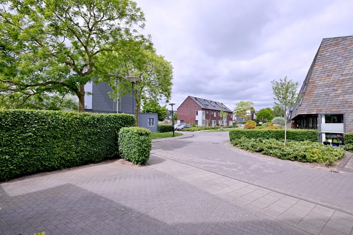 Foto 42 van M.C. Escherweg 47