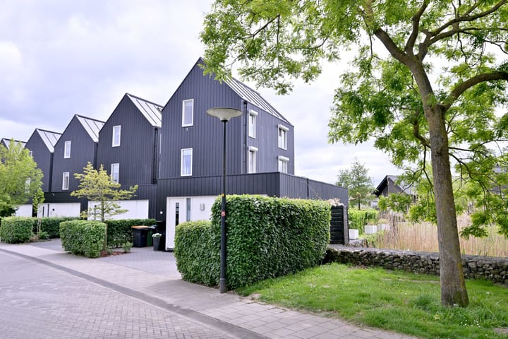 Foto 43 van M.C. Escherweg 47