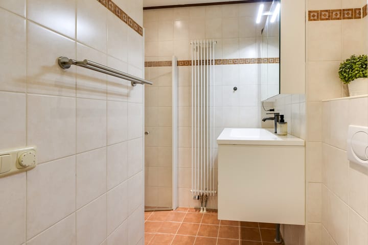 Foto 23 van Galerijmuur 32