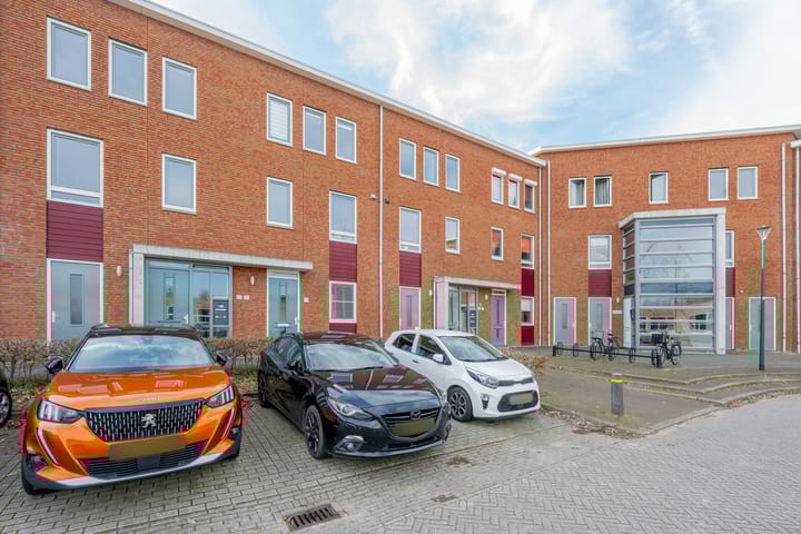 Foto 29 van Galerijmuur 32