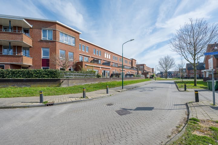 Foto 39 van Galerijmuur 32