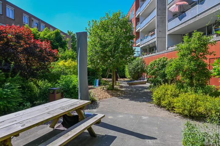 Foto 29 van Zeeburgerdijk 592