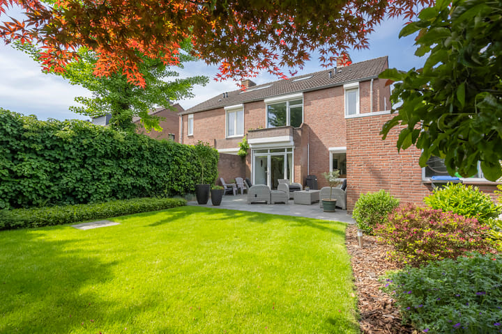 Foto 17 van Eurenderweg 63