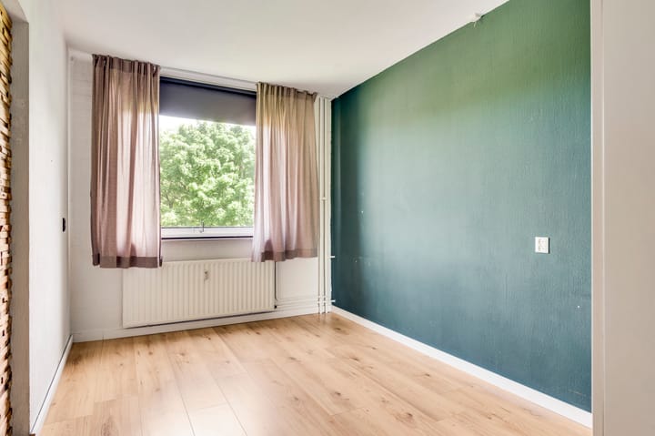 Photo 12 of Sauterneslaan 8-E