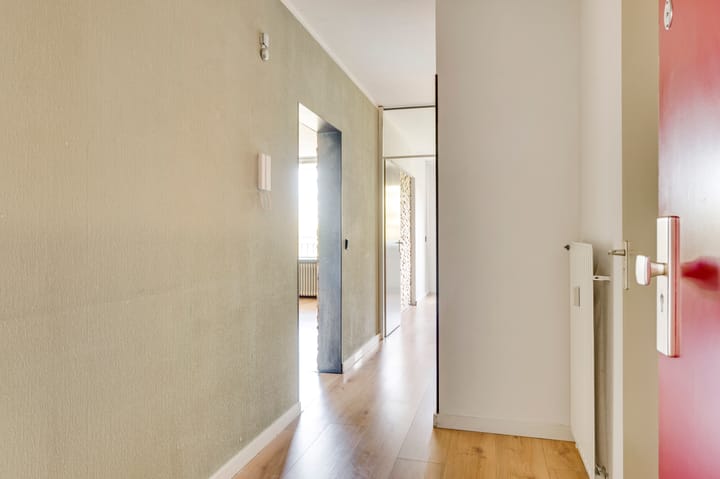 Photo 16 of Sauterneslaan 8-E