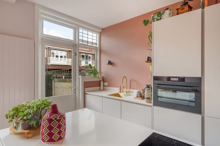 Foto 18 van Van Manderstraat 16