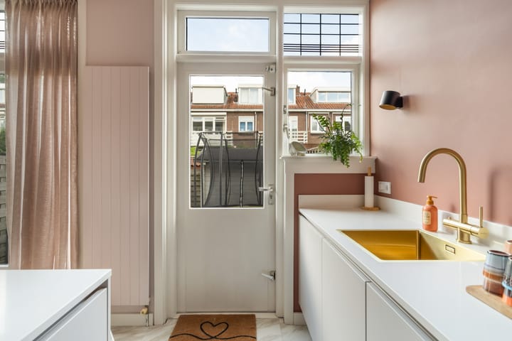 Foto 19 van Van Manderstraat 16