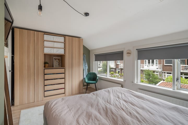 Foto 24 van Van Manderstraat 16