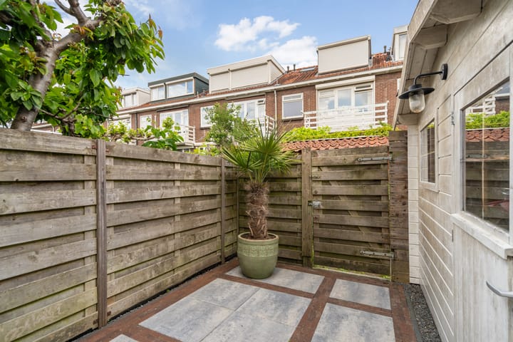 Foto 39 van Van Manderstraat 16