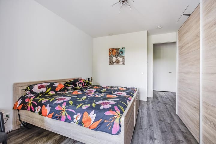 Photo 24 of Bredaseweg 10-A8