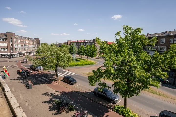 Foto 19 van Rubensplein 11-A1