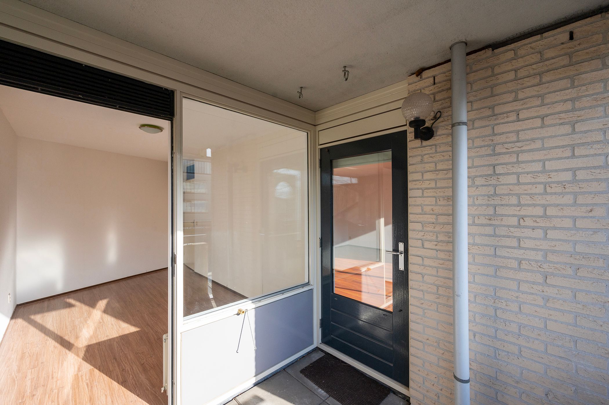 Photo 18 of Noordeinde 279