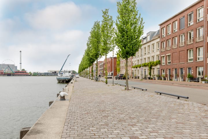 Foto 29 van Maashavenkade 157