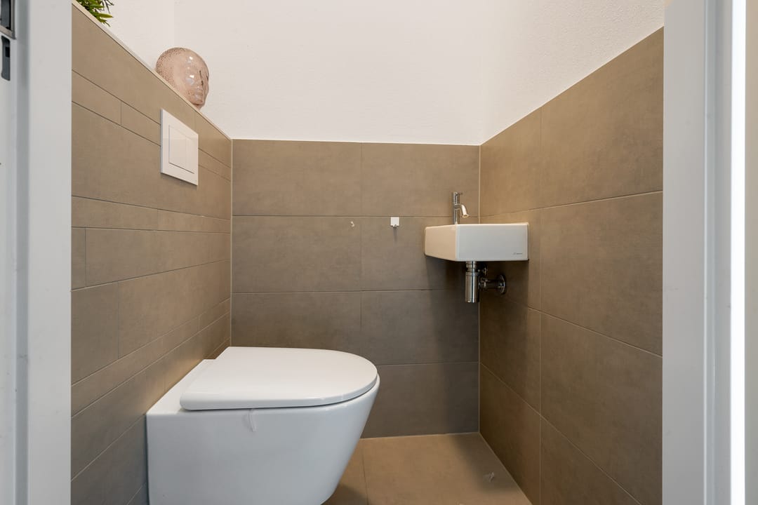Photo 11 of Mr. C.L. Kniphorststraat 25
