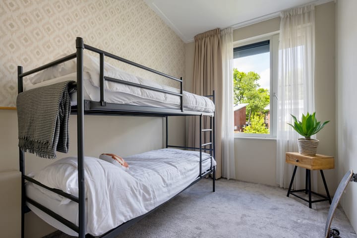 Foto 15 van Mr. C.L. Kniphorststraat 25