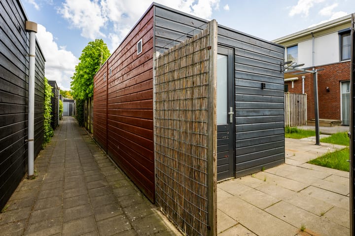 Foto 23 van Mr. C.L. Kniphorststraat 25