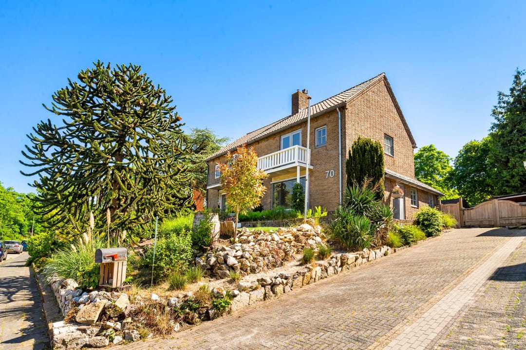 Foto 1 van Rijksstraatweg 70