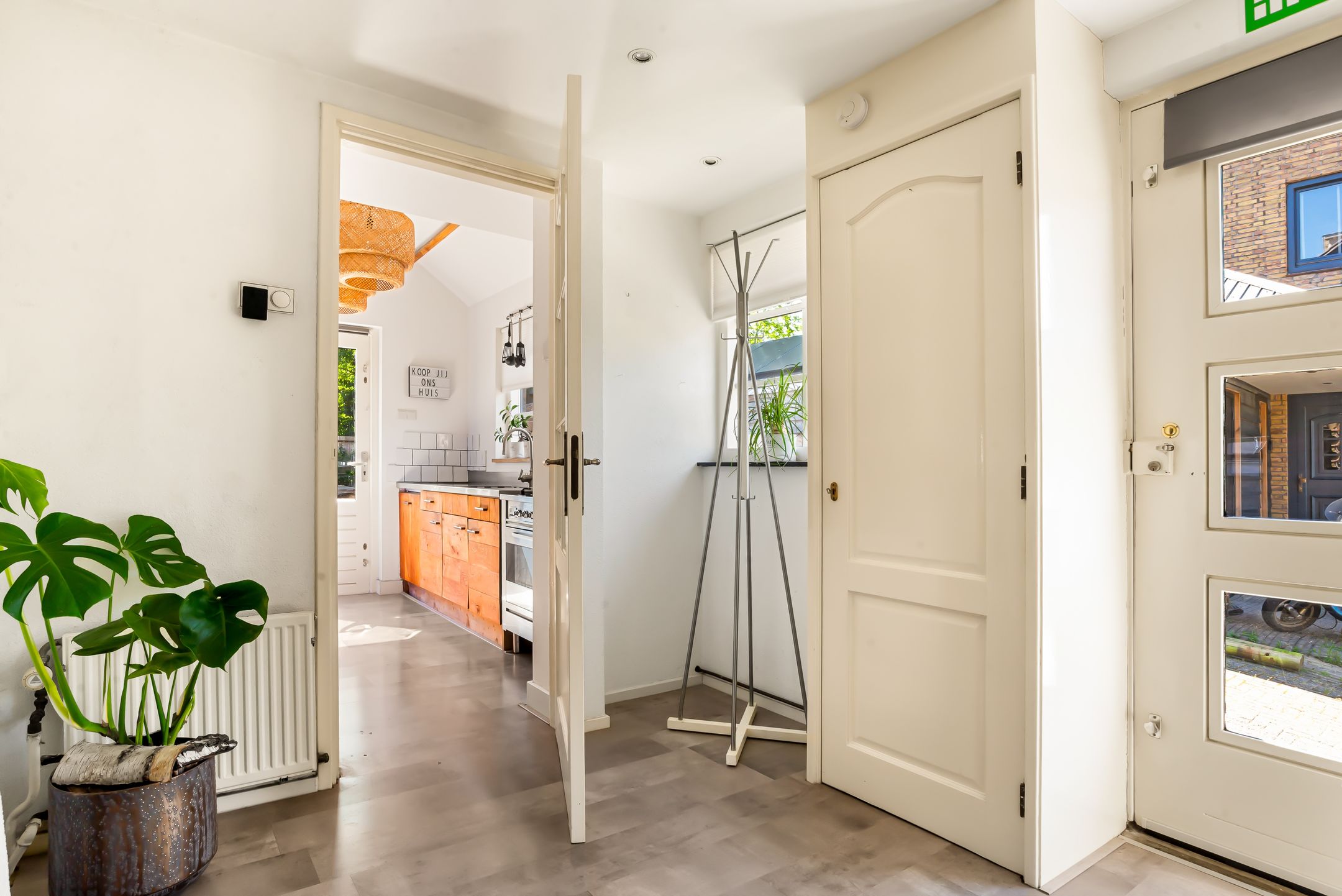 Foto 15 van Rijksstraatweg 70