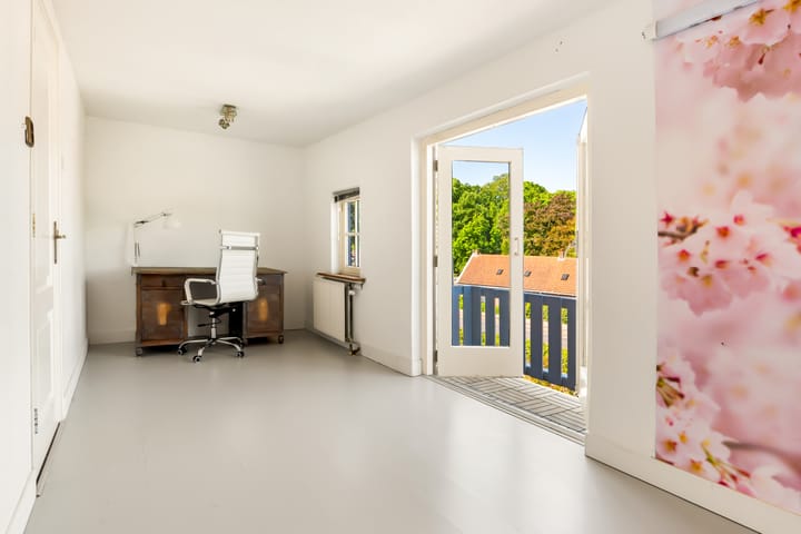 Photo 41 of Rijksstraatweg 70