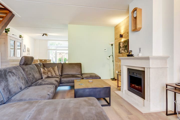 Foto 5 van Pijnboomhof 32