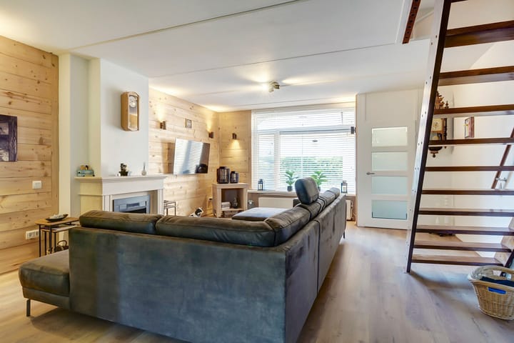 Foto 7 van Pijnboomhof 32