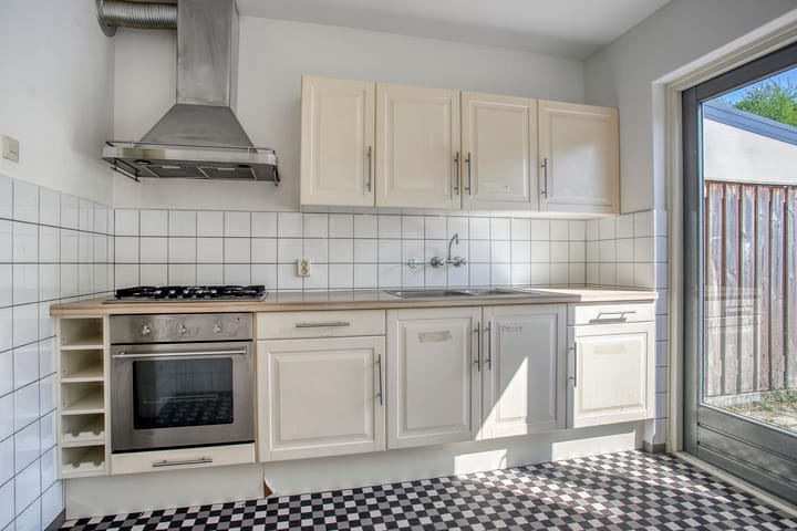 Foto 4 van van der Plaatstraat 12