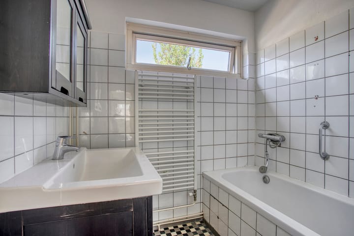 Foto 15 van van der Plaatstraat 12