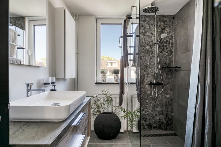 Photo 23 of Amienslaan 31