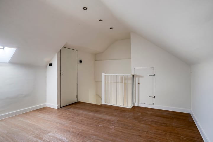 Photo 25 of Amienslaan 31