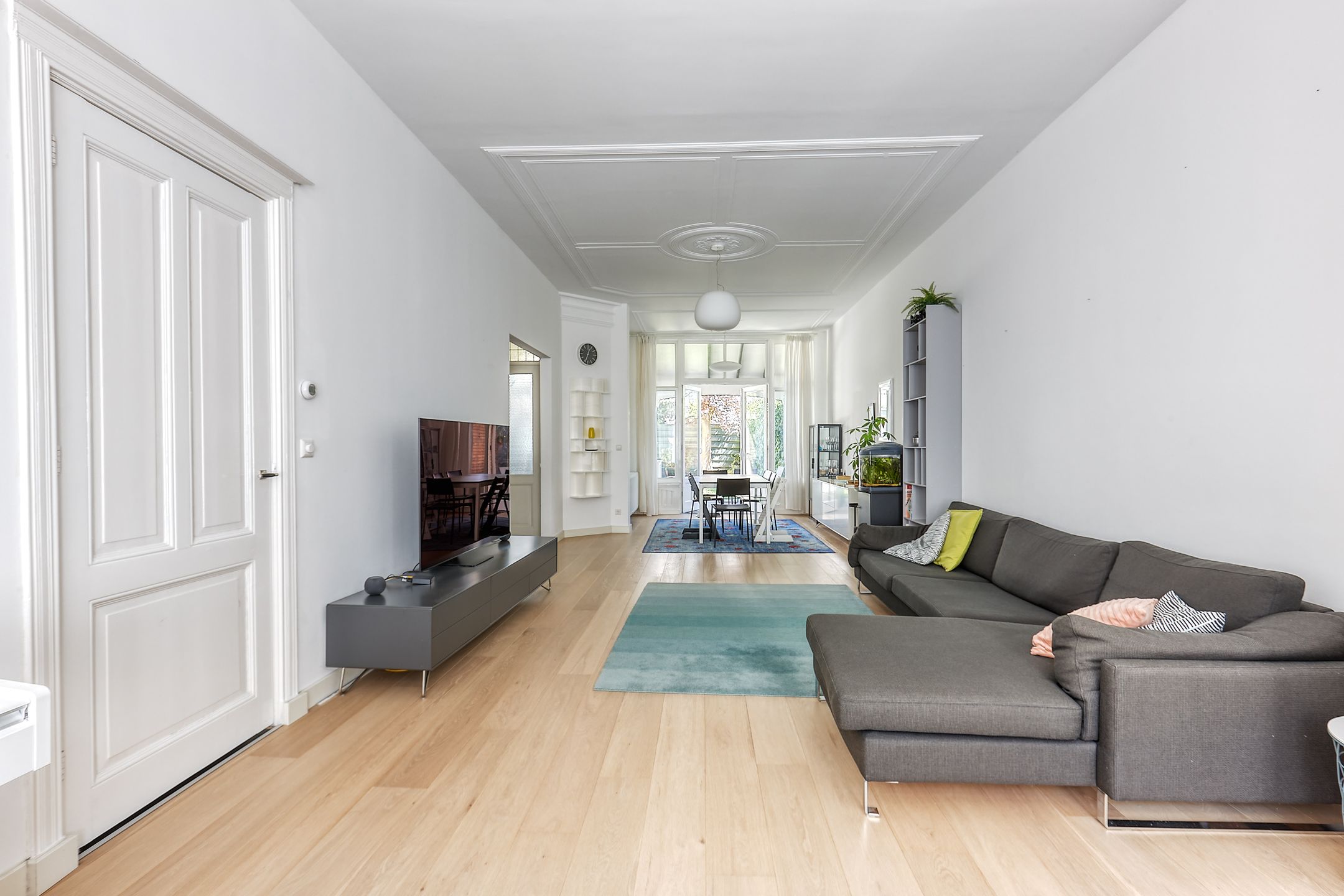 Foto 9 van Van Weede van Dijkveldstraat 49