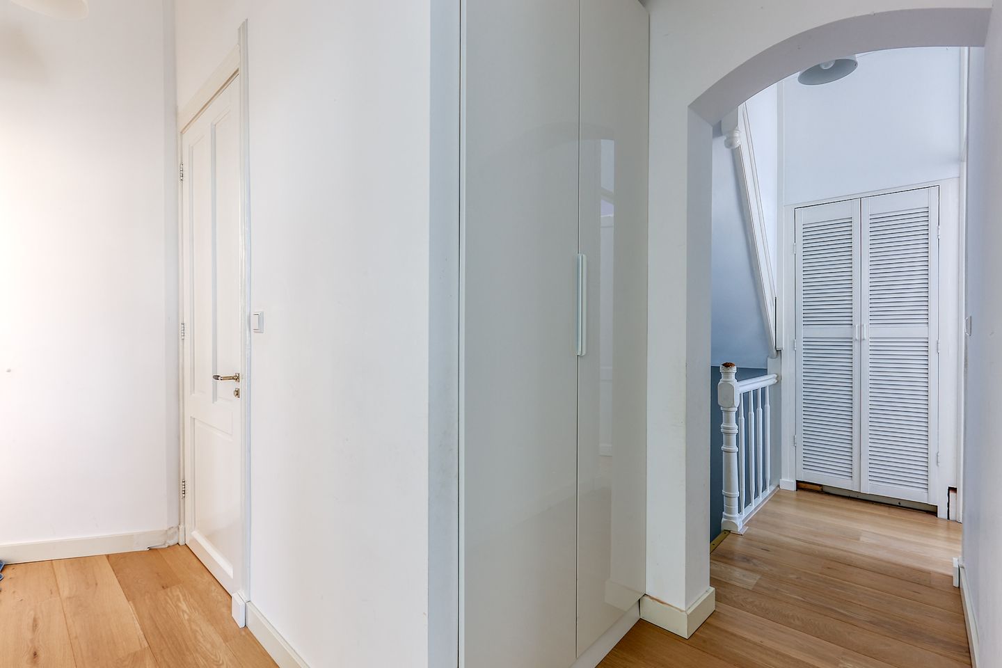 Foto 19 van Van Weede van Dijkveldstraat 49