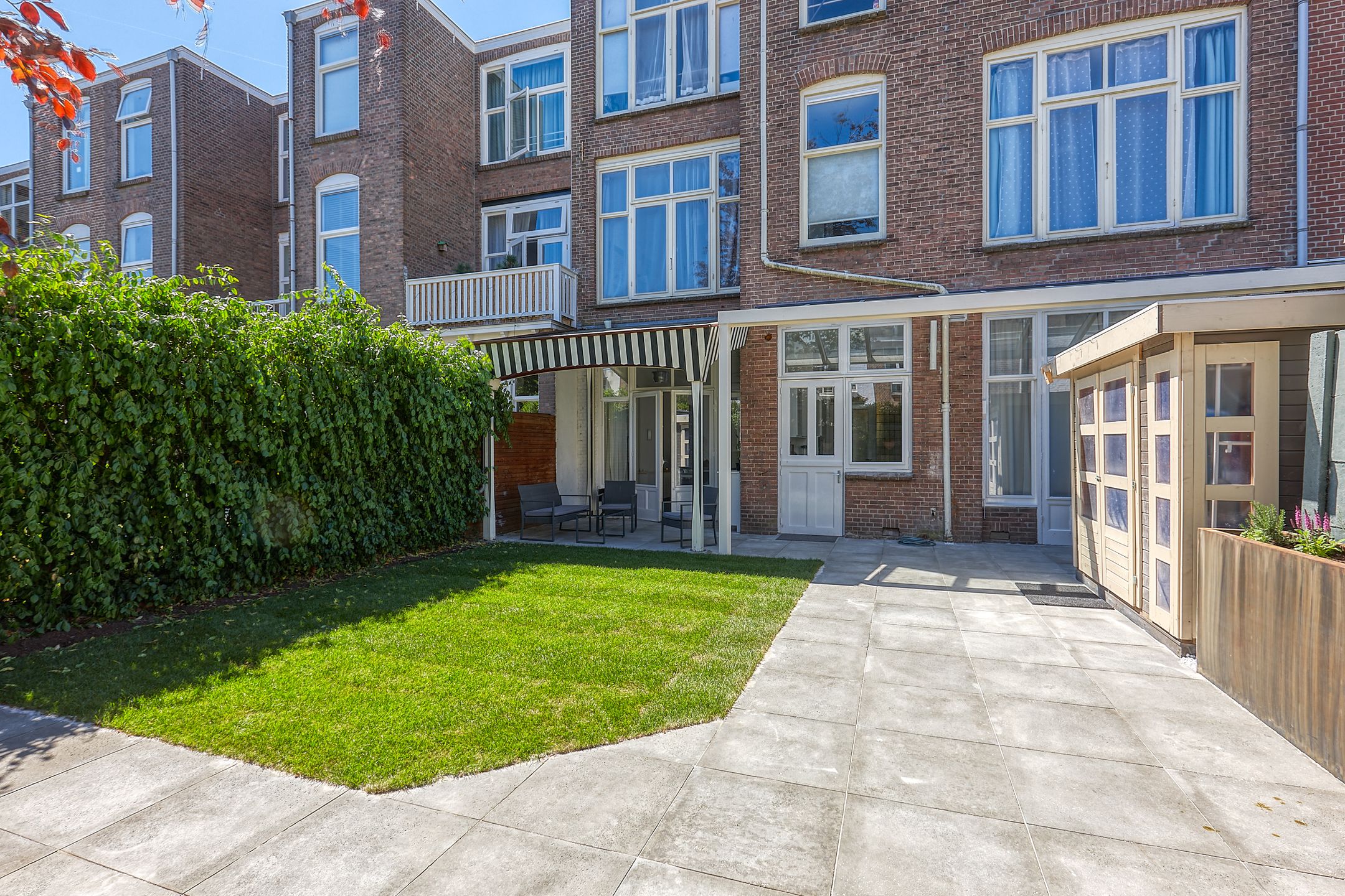 Foto 30 van Van Weede van Dijkveldstraat 49